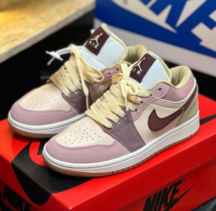 Nike air Jordan 1 Low Dark Pony Smoky Mauve (Women’s)