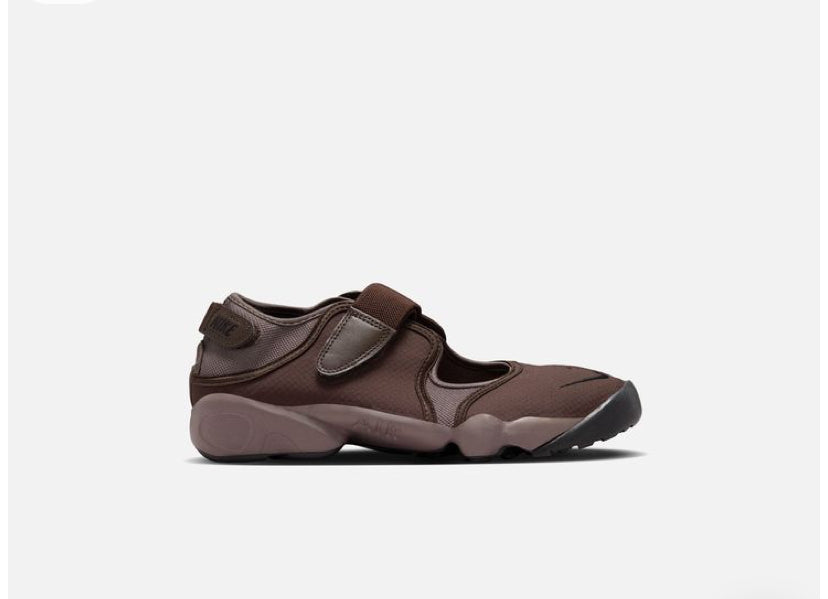 Nike Air Rift Unisex Multi-Color Sneakers | Sizes 3-9 | Split-Toe ’90s Retro